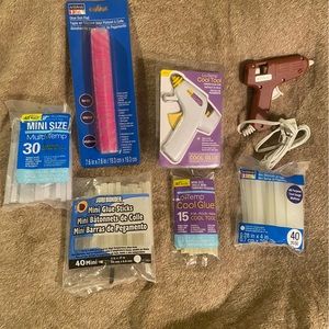 Glue guns, glue sticks & glue gun pad